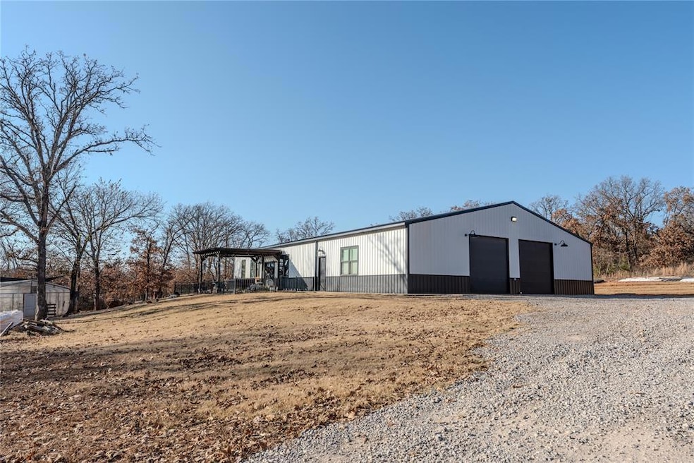 14001 Kelly Dr, Noble, OK 73068 - photo 1