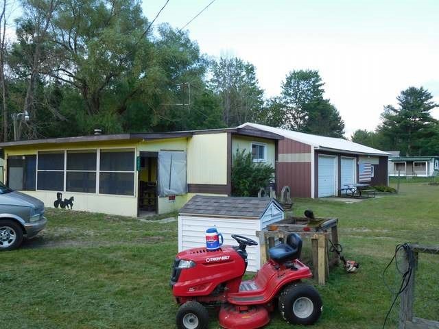 1321 Estey Rd, Beaverton, MI 48612 - photo 1