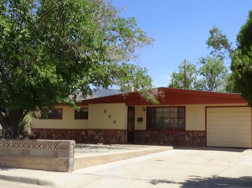 2306 Bellamah Dr, Alamogordo, NM 88310 - photo 1