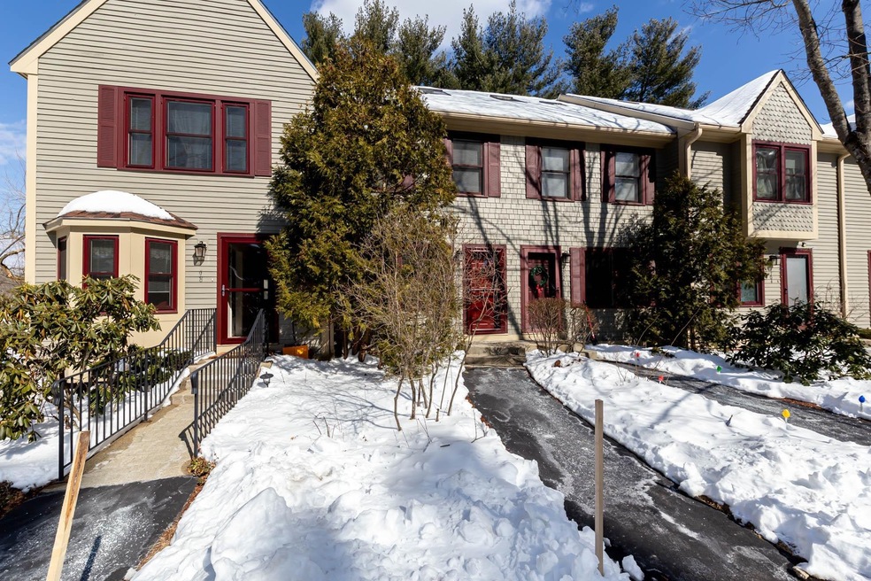 100 Bartemus Trail unit U94, Nashua, NH 03063 - photo 1