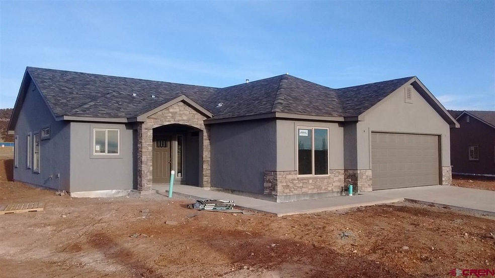 New home for sale in Cedaredge Colorado. Front of 