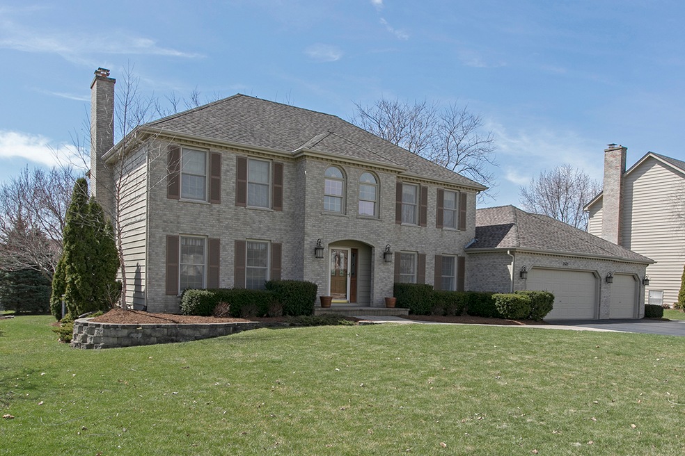 Georgian, all brick front elevation
