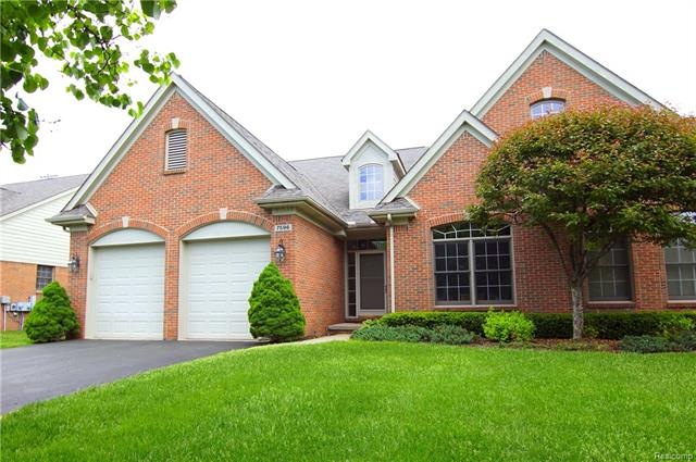 Condo in sought after Pine Creek Ridge.JPG