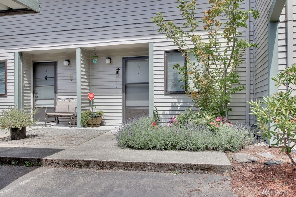 4712 97th Ave W unit 6B, Tacoma, WA 98466 - photo 1