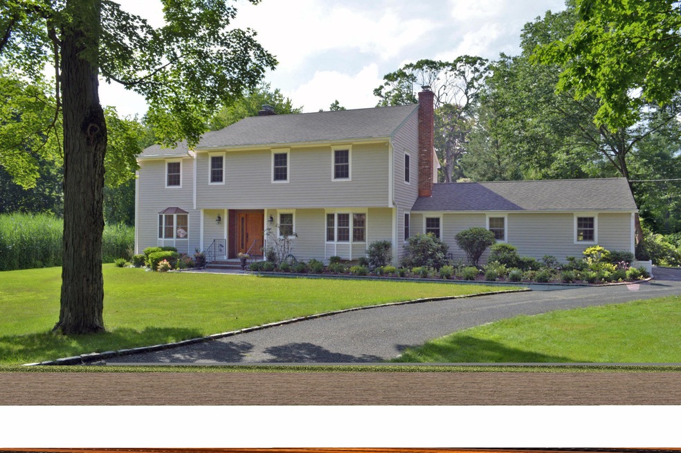 3 Huntzinger Dr, Greenwich, CT 06831 - photo 1