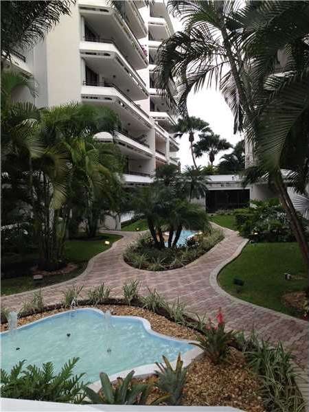 13951 Kendale Lakes Cir unit 506A, Miami, FL 33183 - photo 1