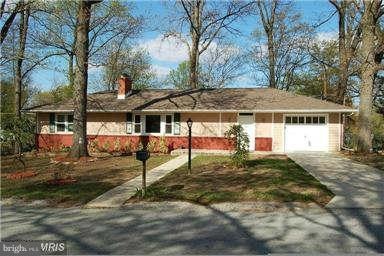 8801 Littlewood Rd, Parkville, MD 21234 - photo 1