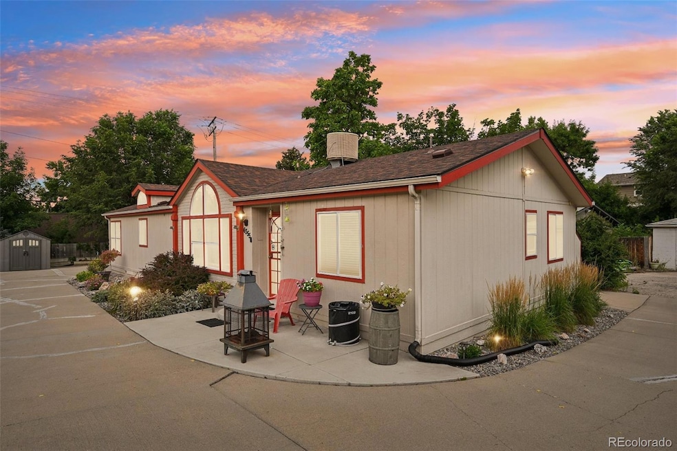 6355 Carr St, Arvada, CO 80004 - photo 1