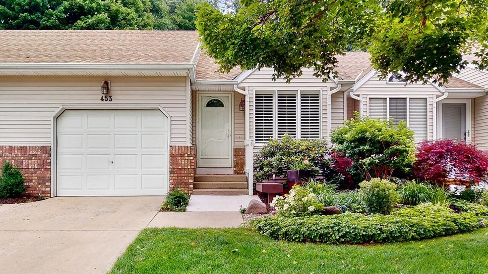 122453 Amity MLS Schell