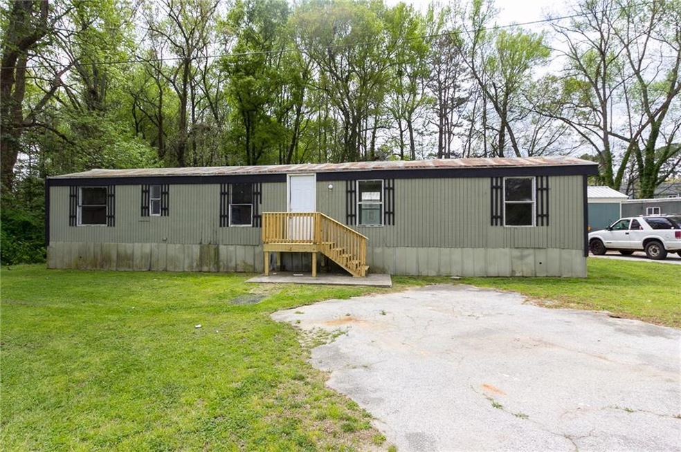 340 Towler St, Monroe, GA 30655 - photo 1