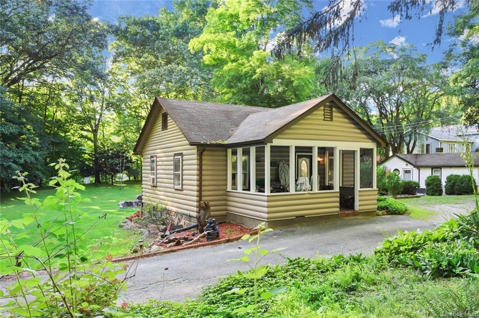 5 Peekskill Hollow Turnpike unit TP, Cortlandt Manor, NY 10567 - photo 1