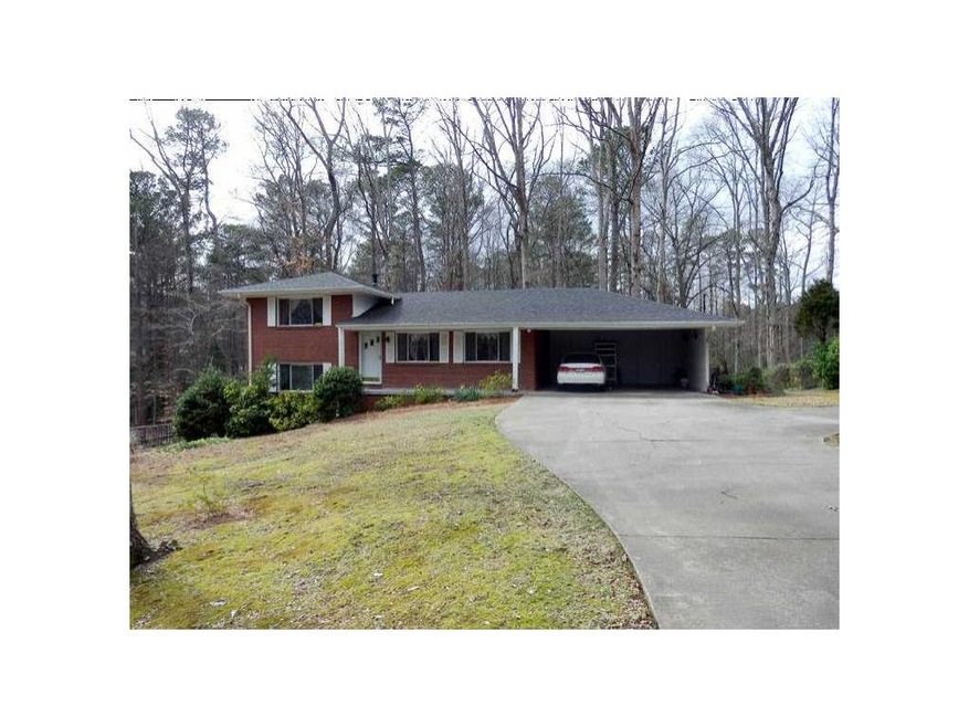 Facade/Exterior Front. Lovingly cared for 4BR/2BA 