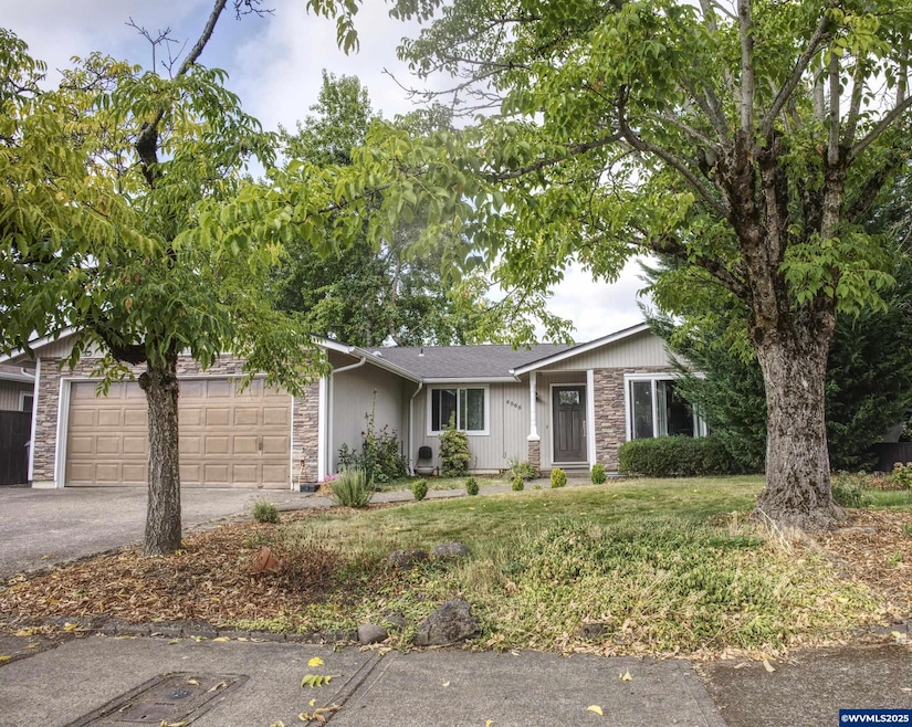 For Sale $414,000 • Co-Listing Agent