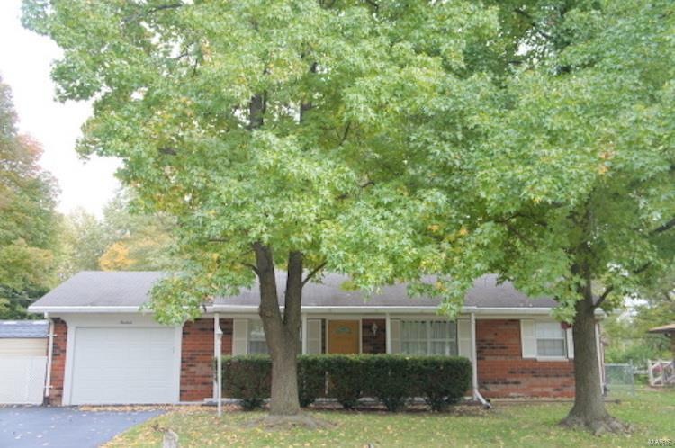 14 Edgewood Ct, Freeburg, IL 62243 - photo 1