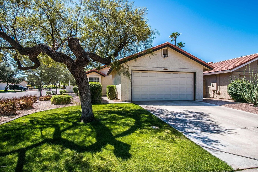 2275 W Gail Dr