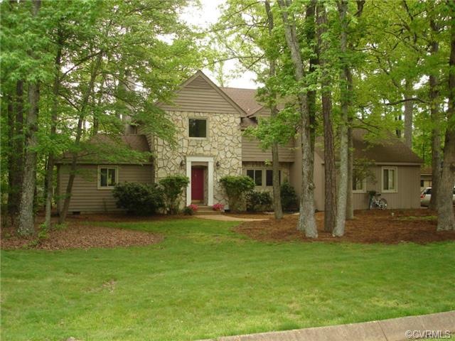 2901 Fincastle Ct, Midlothian, VA 23113 - photo 1