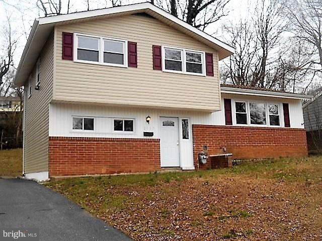 2115 Peachtree Dr, Wilmington, DE 19805 - photo 1