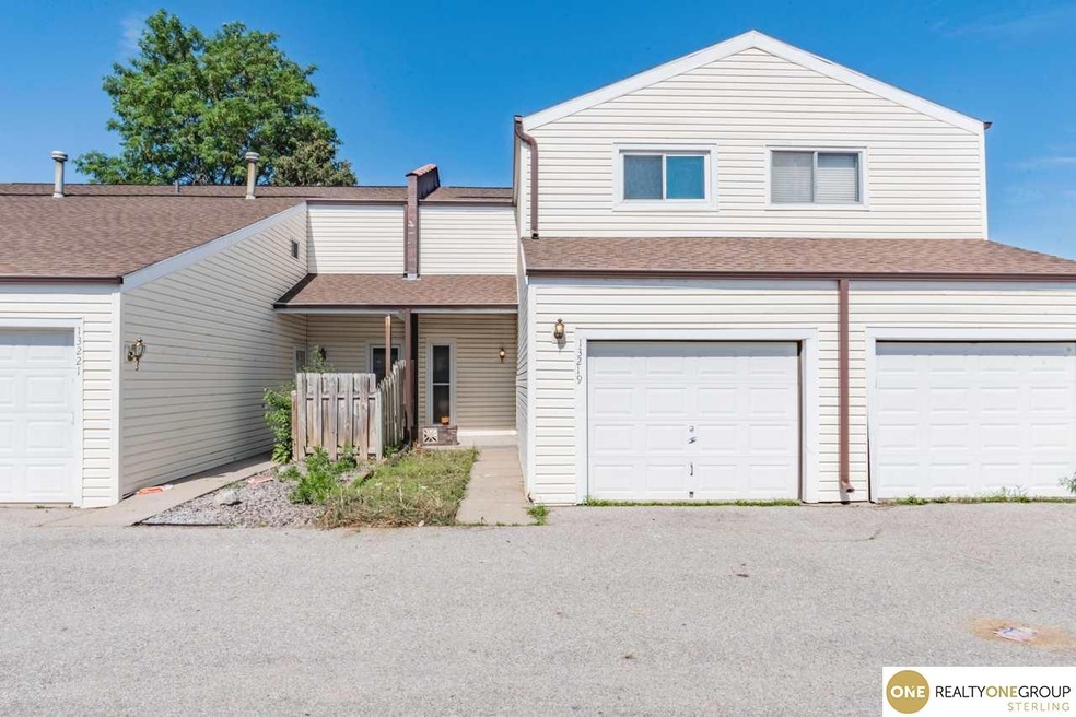 13219 Glenn St, Omaha, NE 68138 - photo 1