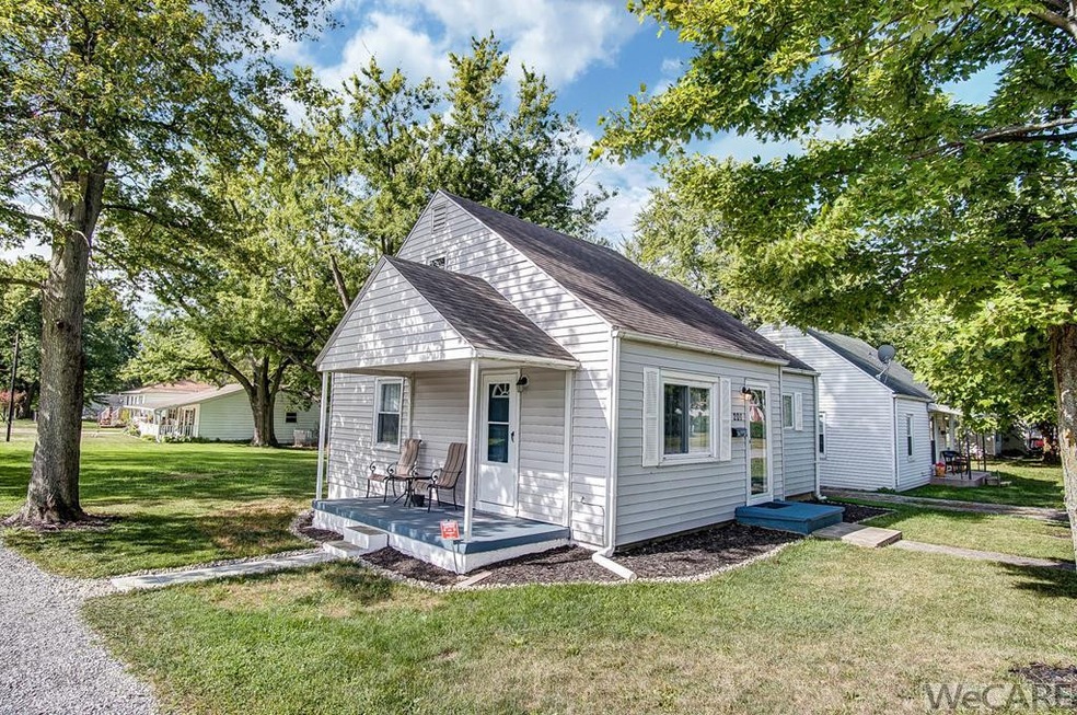 201 W Lane Ave, Lima, OH 45801 - photo 1