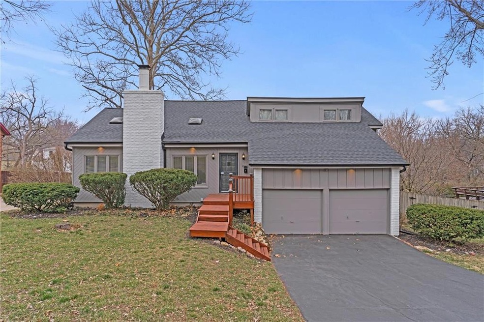 10416 W 52nd Cir, Shawnee, KS 66203 - photo 1