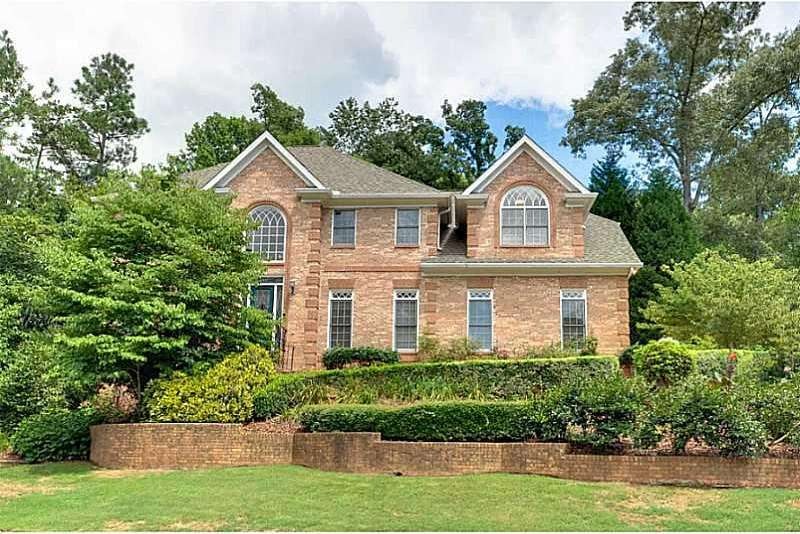 871 Waterford Green unit 1, Marietta, GA 30068 - photo 1