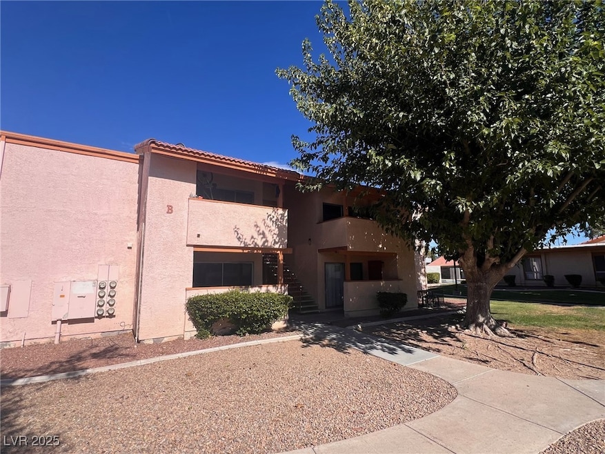 1515 E Reno Ave unit B208, Las Vegas, NV 89119 - photo 1