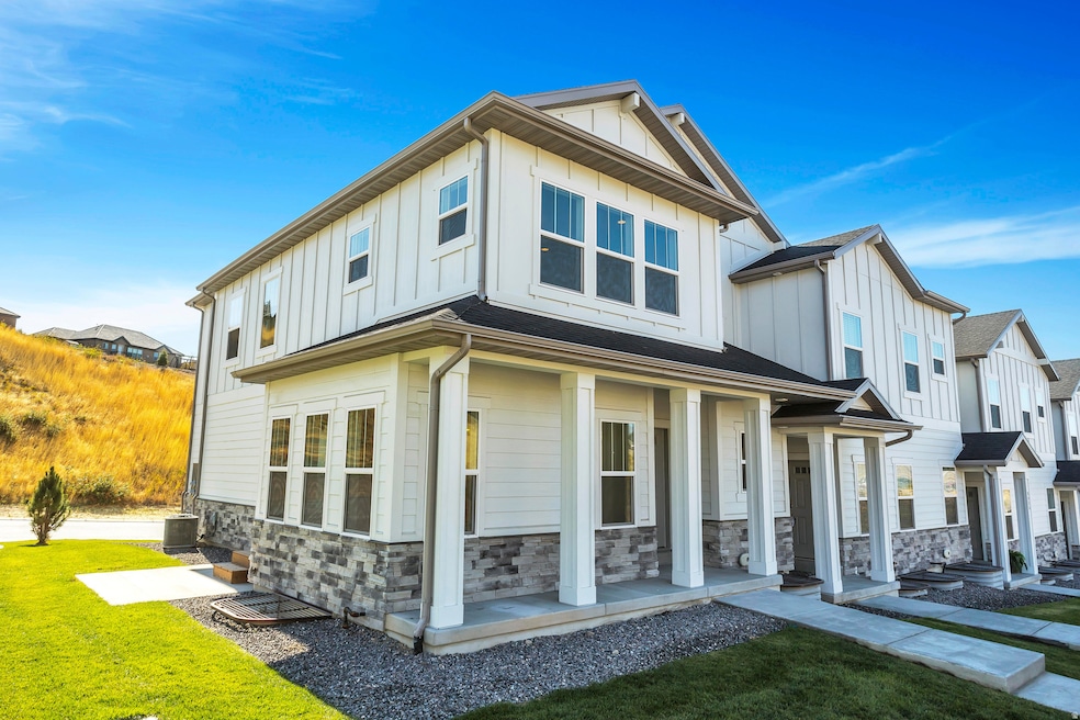 4923 N Marble Fox Way unit 124, Lehi, UT 84043 - photo 1