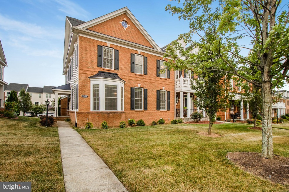 23198 Evergreen Ridge Dr, Ashburn, VA 20148 - photo 1