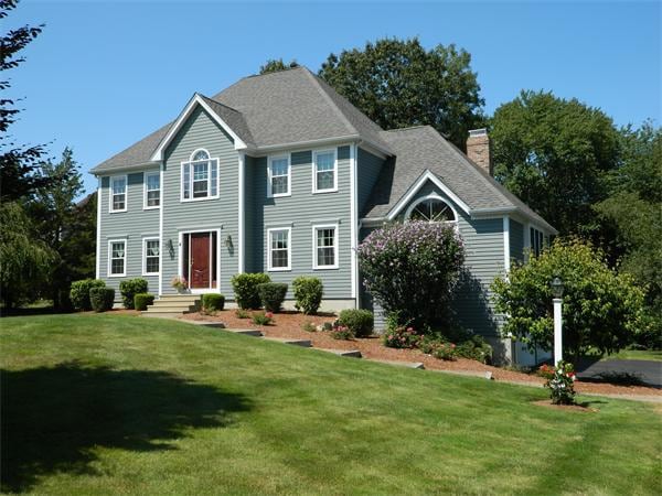 4 Rough Rider Rd, Hopkinton, MA 01748 - photo 1