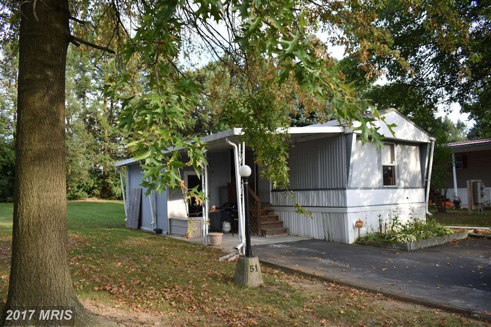 1156 Leisure Dr, Chambersburg, PA 17202 - photo 1