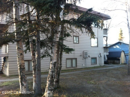 529 W 75th Ave, Anchorage, AK 99518 - photo 1