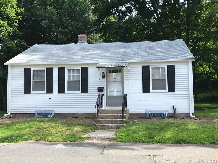 11 Keyes St, Unionville, CT 06085 - photo 1