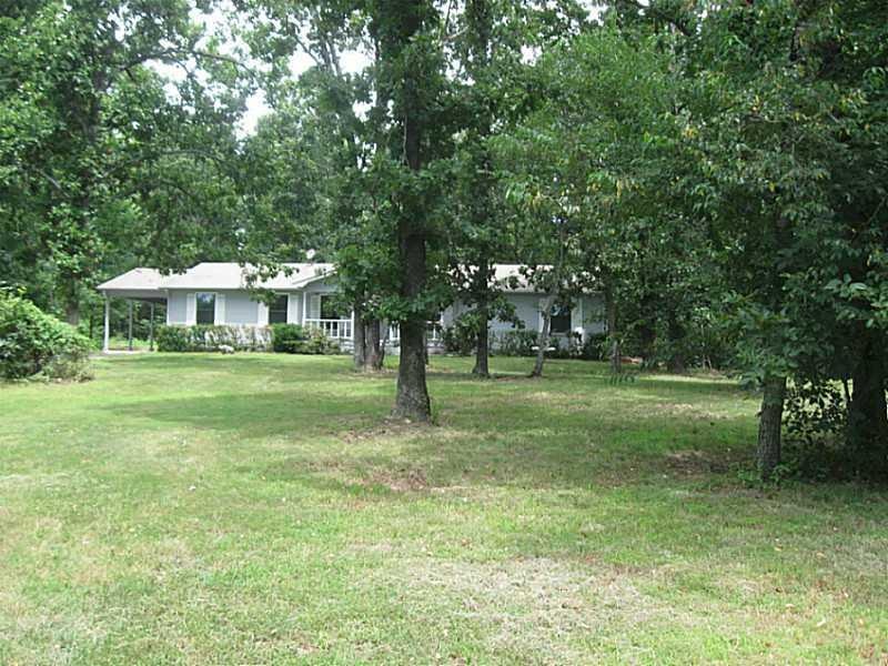 16245 Fairmount Rd, Siloam Springs, AR 72761 - photo 1