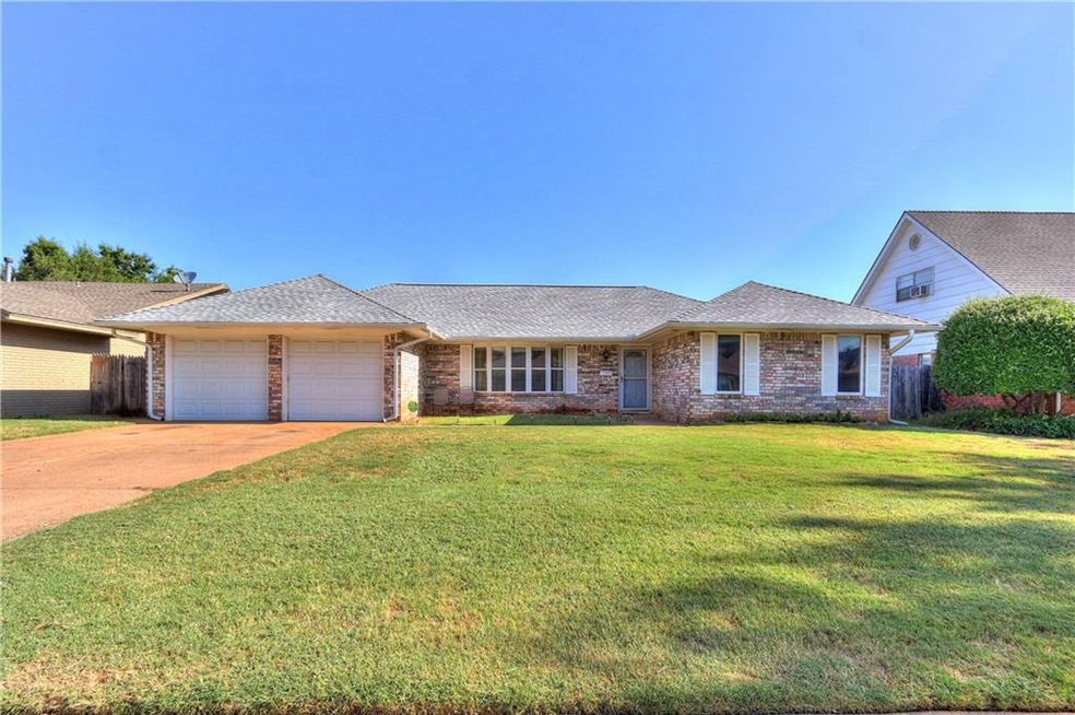 2505 NW 119th St, Oklahoma City, OK 73120 - photo 1