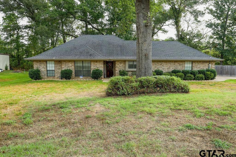 11263 Timber Creek Dr, Tyler, TX 75707 - photo 1