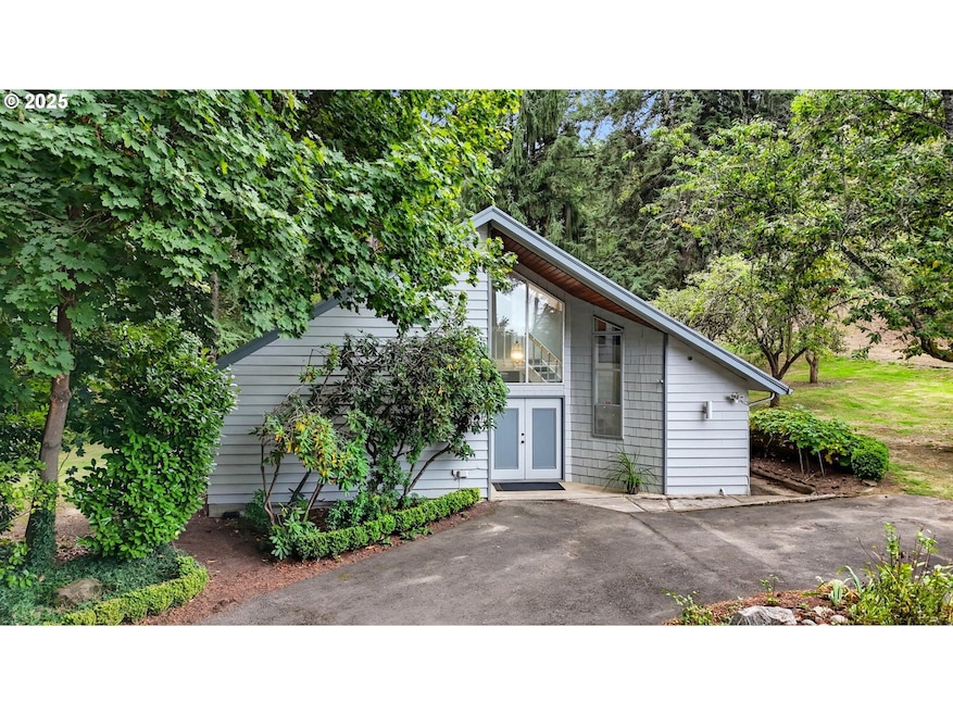 For Sale $729,000 • Co-Listing Agent