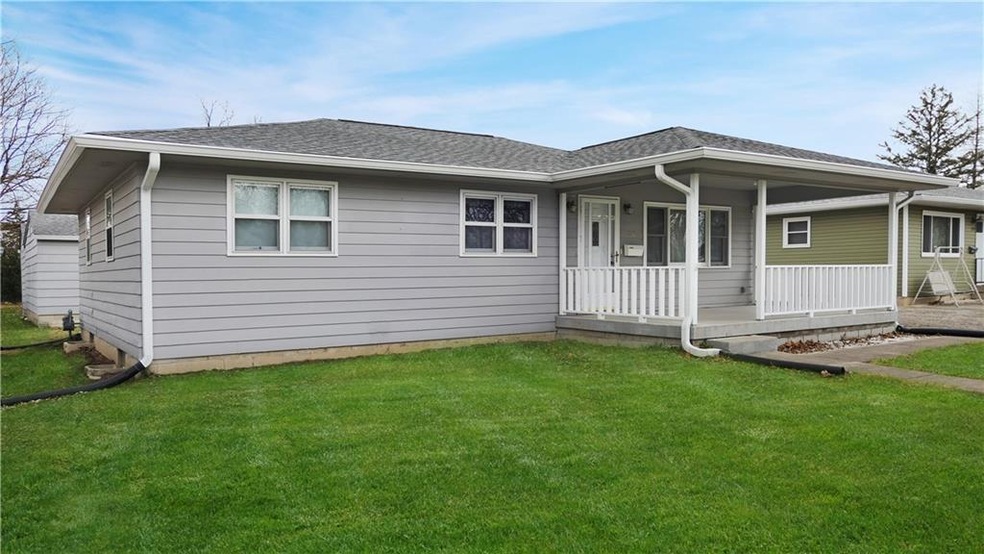 226 S 12th Ave, Beech Grove, IN 46107 - photo 1