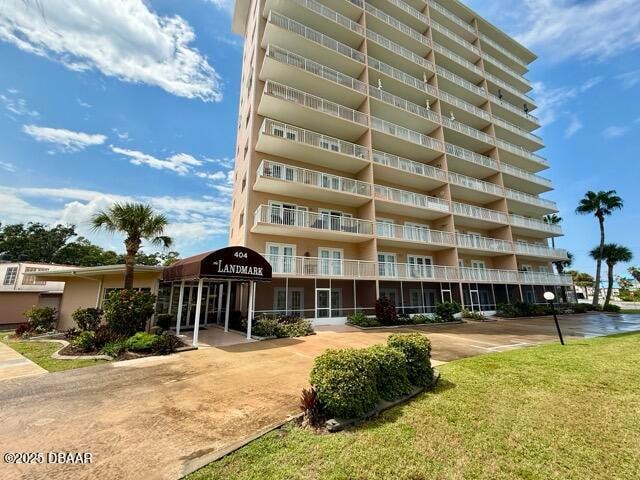 404 S Beach St unit 101, Daytona Beach, FL 32114 - photo 1