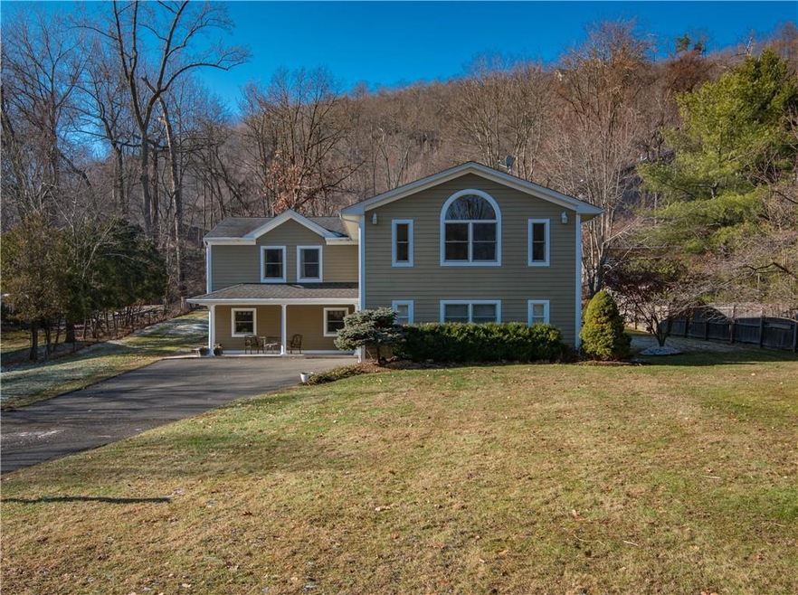 600 Palmer Dr, Nyack, NY 10960 - photo 1