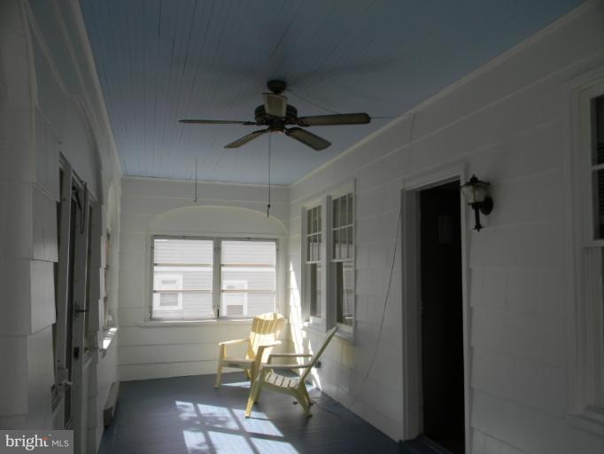 916 Windsor Ave, Annapolis, MD 21403 - photo 1