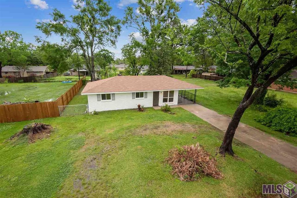 3525 Robert St, Zachary, LA 70791 - photo 1