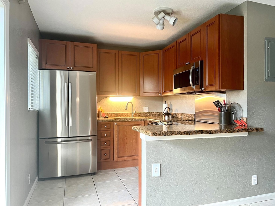 2655 NE 8th Ave unit 104, Wilton Manors, FL 33334 - photo 1