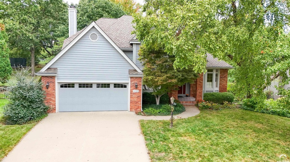 Under Contract $489,900