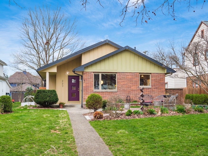 227 N. Ardmore Rd.