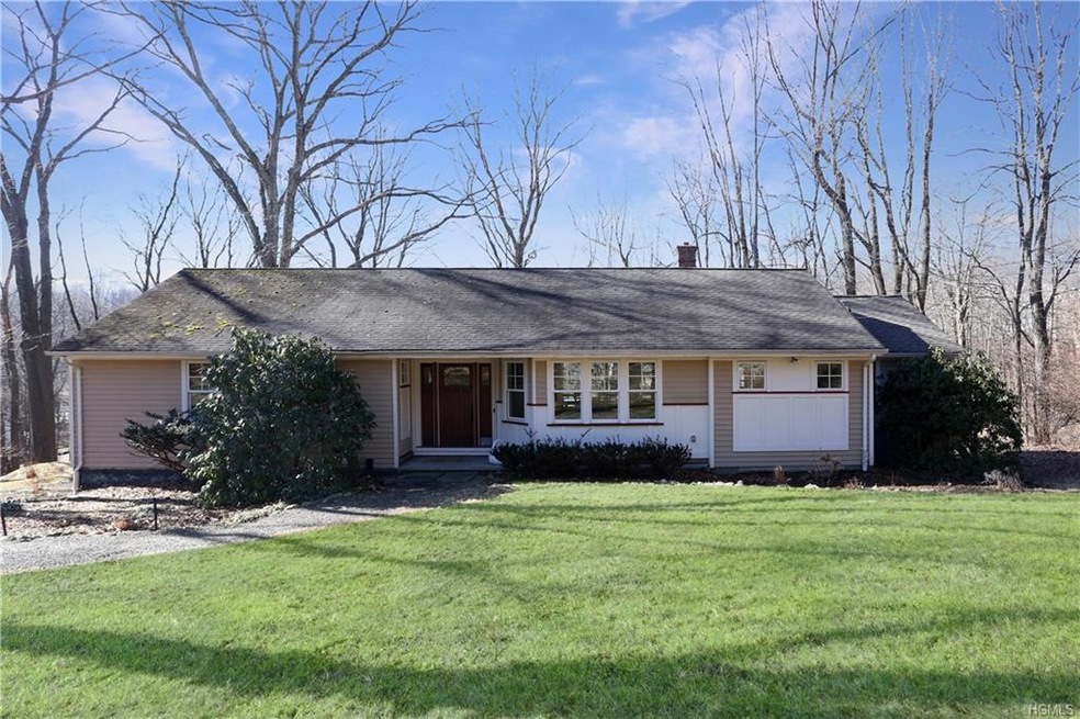 414 Elizabeth Rd, Yorktown Heights, NY 10598 - photo 1