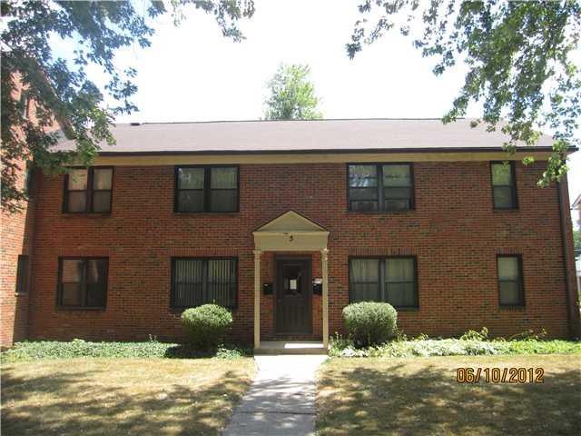 Exterior Front Main entrance