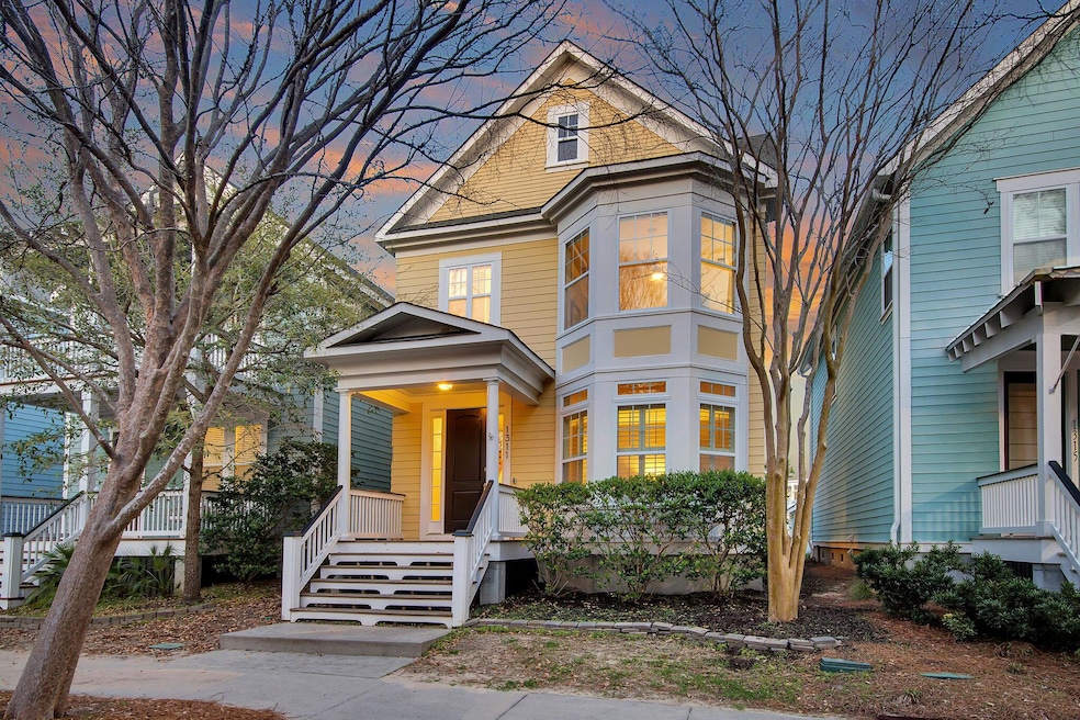 1311 Appling Dr, Mount Pleasant, SC 29464 MLS 24005425