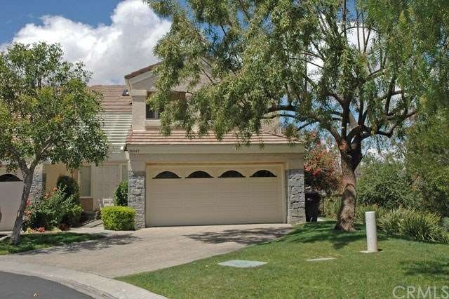 Beautiful condo 3 bed 3 bath on golf course, great