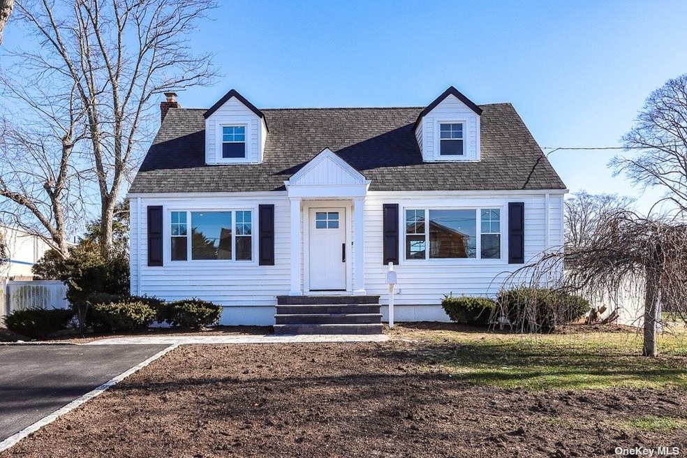 105 Ocean Ave, Bellmore, NY 11710 - photo 1