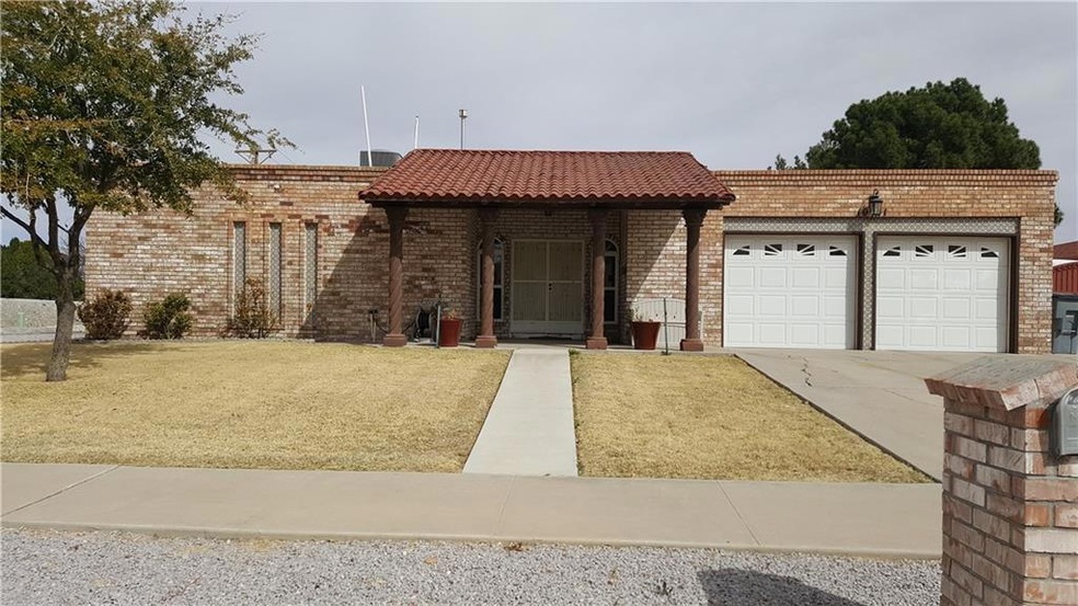 10641 Janway Dr, El Paso, TX 79935 - photo 1